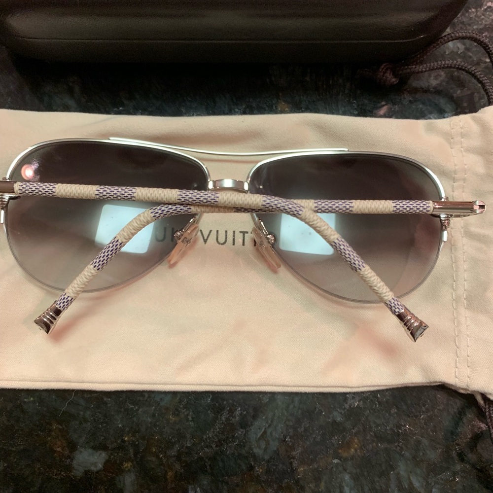 Louis Vuitton Sunglasses DA Viola Petite Pilote